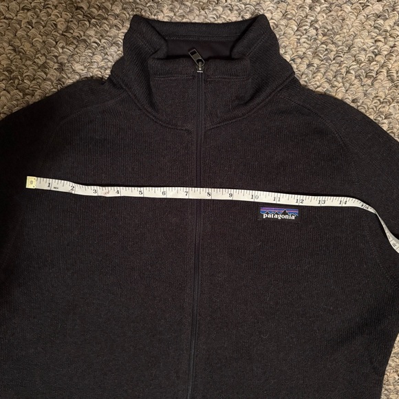 Patagonia Women’s Better Sweater Fleece Jacket - Picture 5 of 9